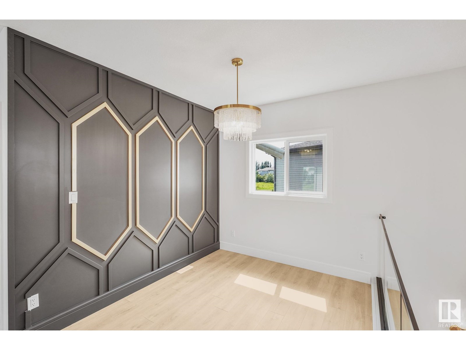 150 CREEKSIDE LANE LN, Leduc