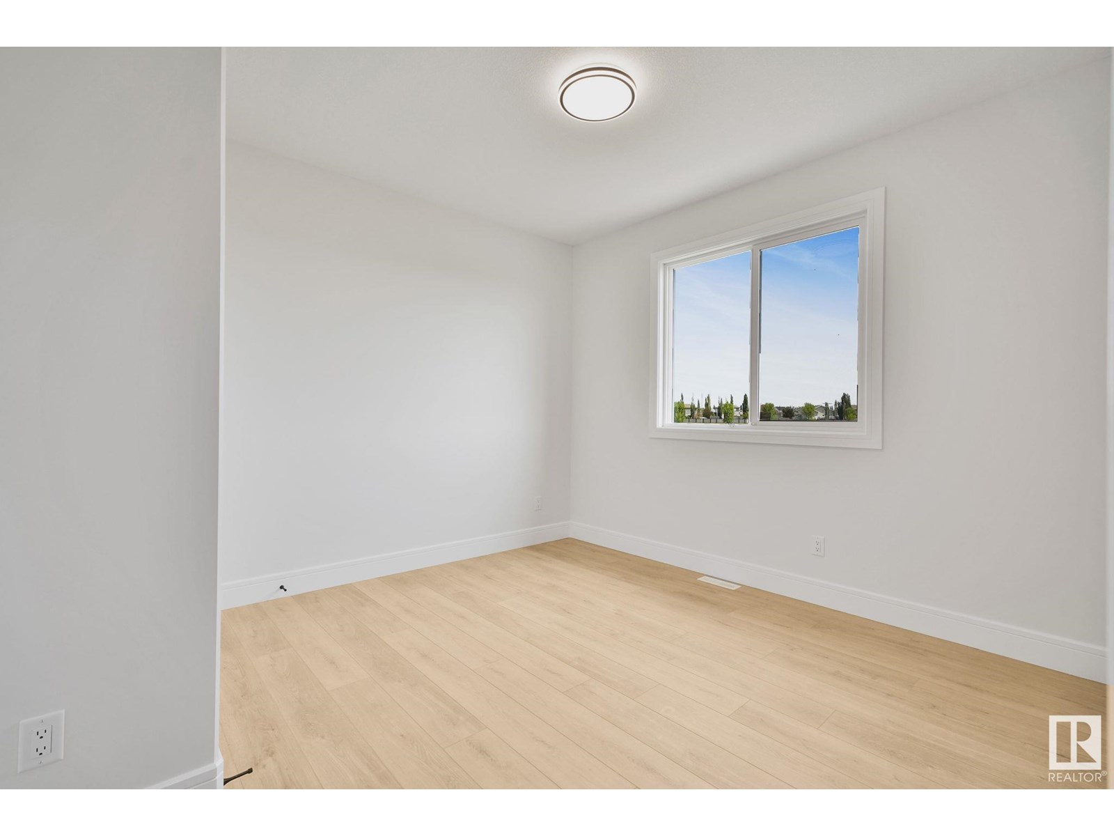 150 CREEKSIDE LANE LN, Leduc