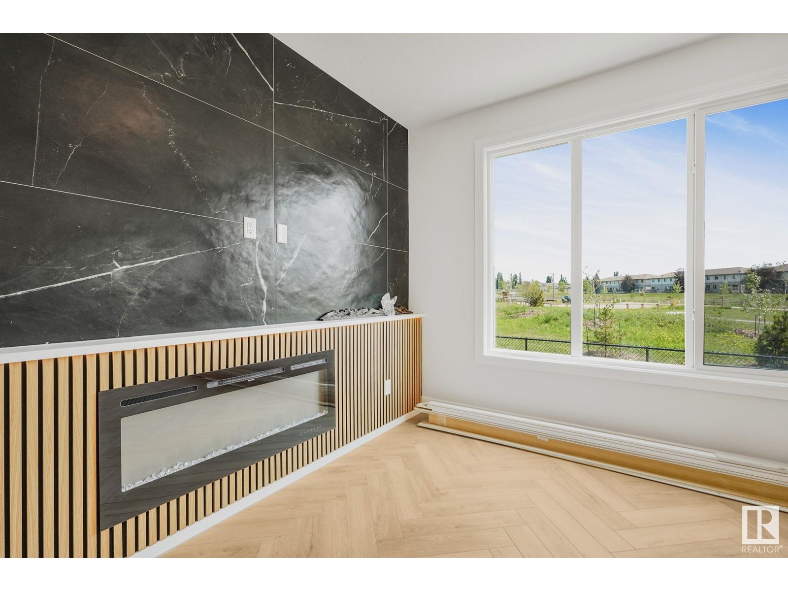 150 CREEKSIDE LANE LN, Leduc