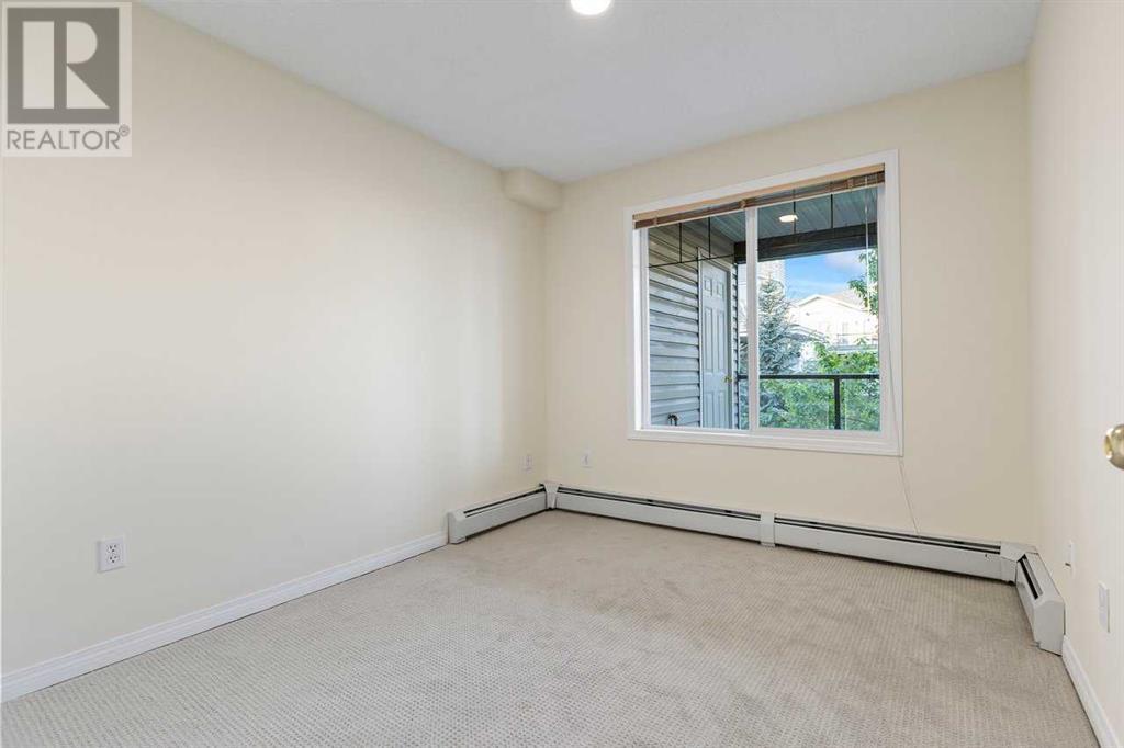 Single Family House for Sale in   Rocky Vista Park NW Rocky Ridge Calgary 