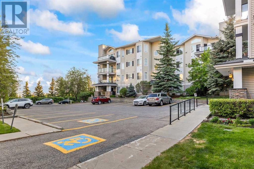 Single Family House for Sale in   Rocky Vista Park NW Rocky Ridge Calgary 