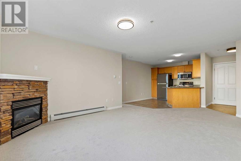 Single Family House for Sale in   Rocky Vista Park NW Rocky Ridge Calgary 