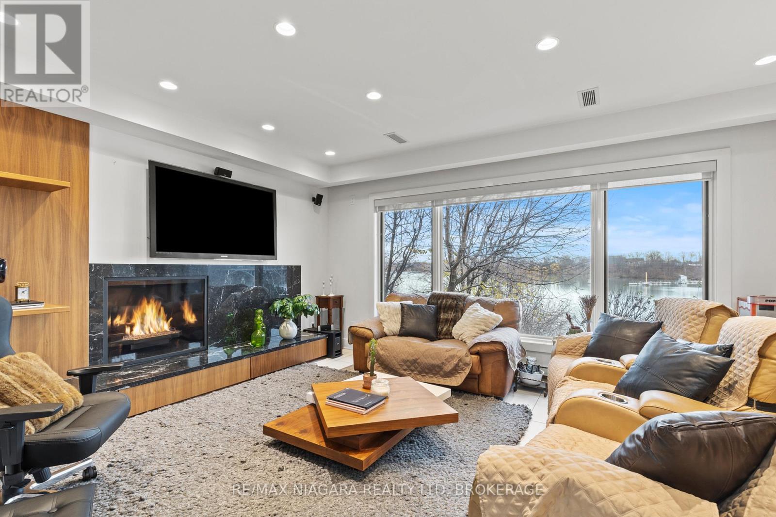 Photo 44 of 358 C Martindale Road, St Catharines ON