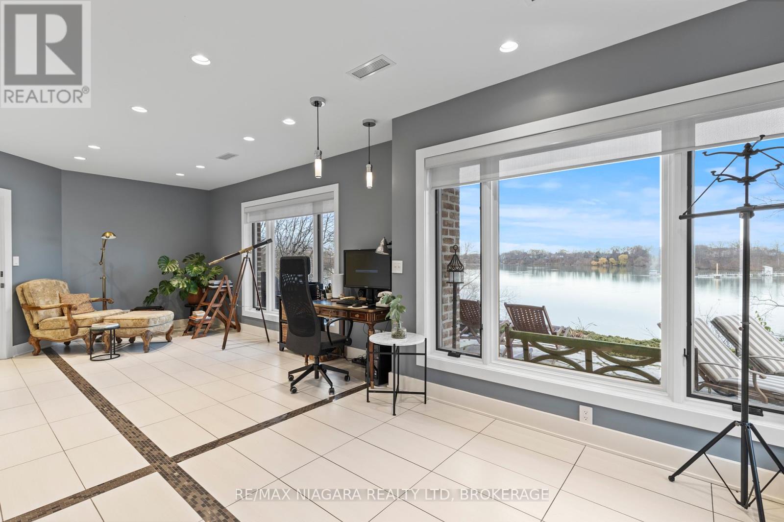 Photo 39 of 358 C Martindale Road, St Catharines ON
