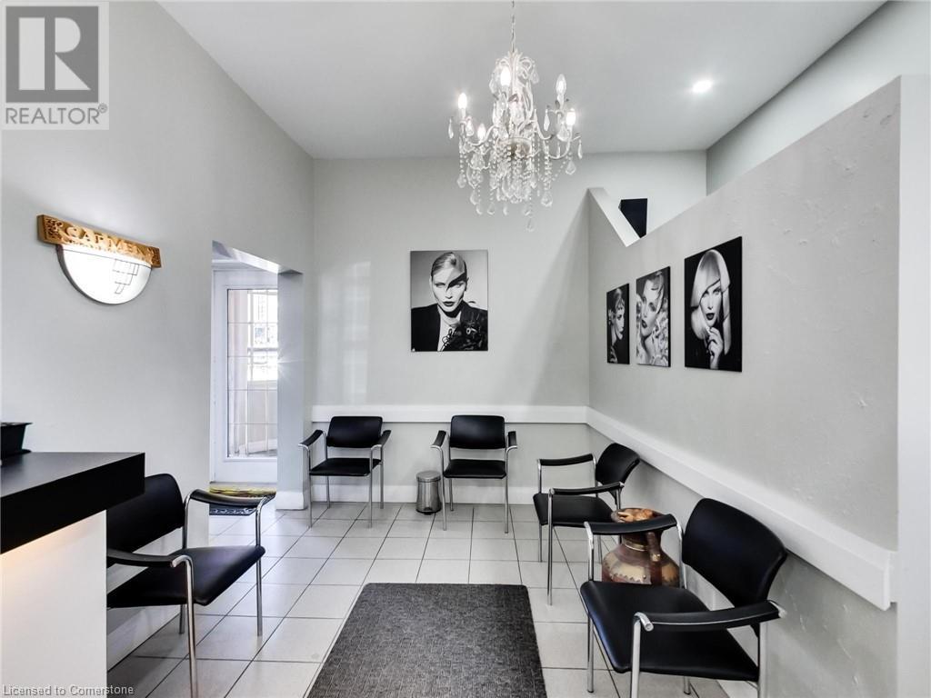 Photo 6 of 51 Augusta Street, Hamilton ON