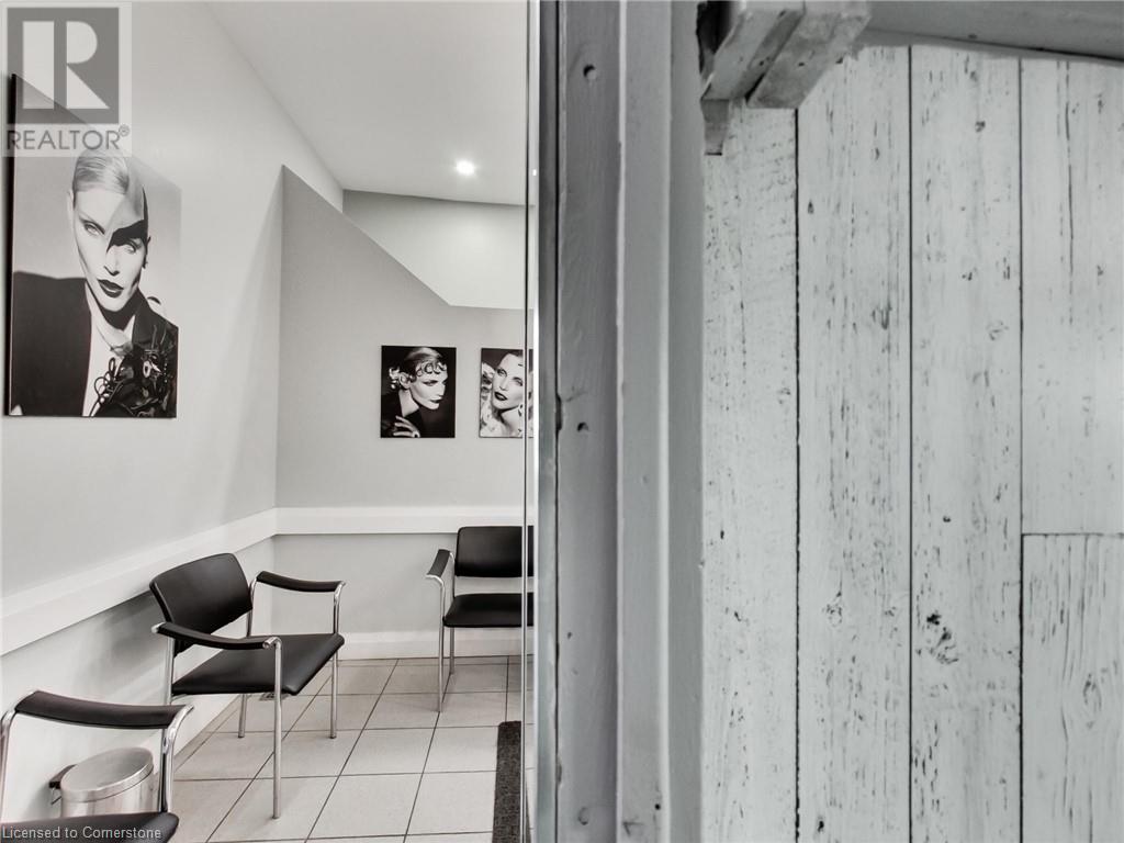 Photo 7 of 51 Augusta Street, Hamilton ON