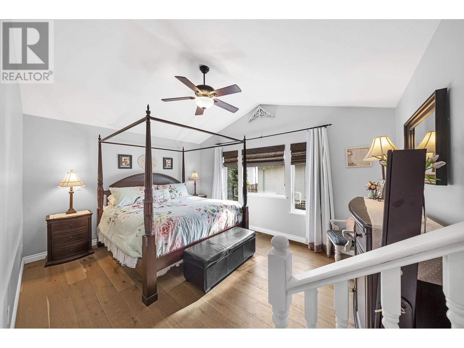 Photo 13 of 20302 123 B Avenue, Maple Ridge BC