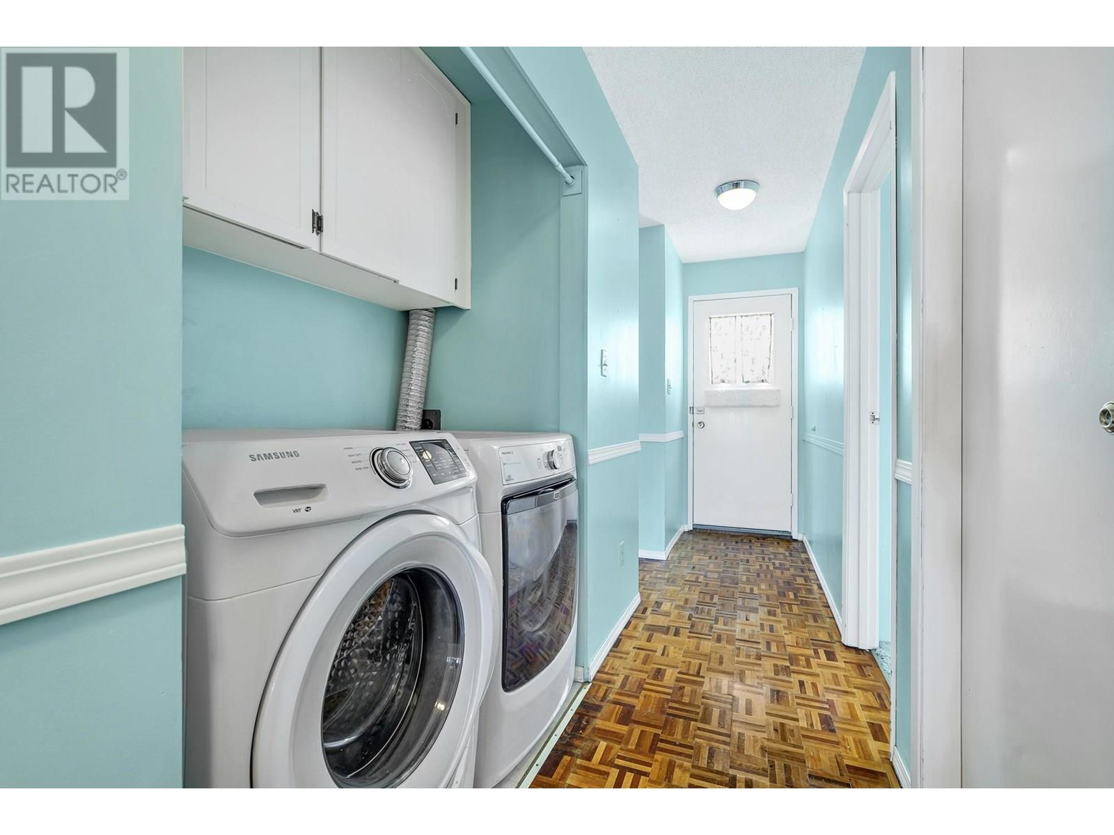 Photo 13 of 10540 Seamount Road, Richmond BC
