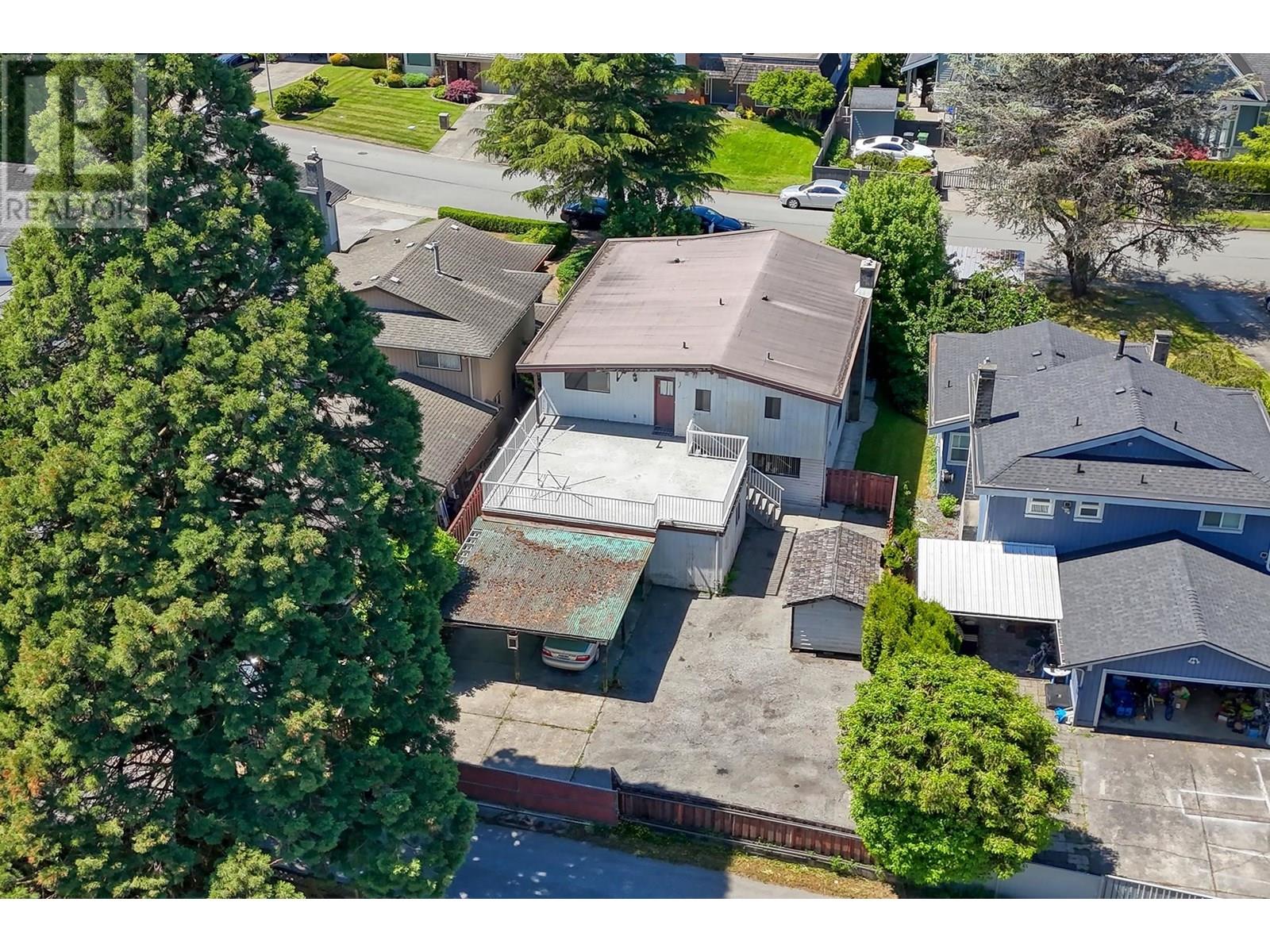 Photo 2 of 10540 Seamount Road, Richmond BC