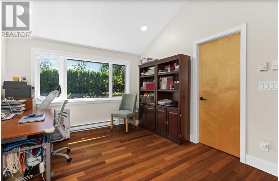 81 MORVEN DRIVE, West Vancouver