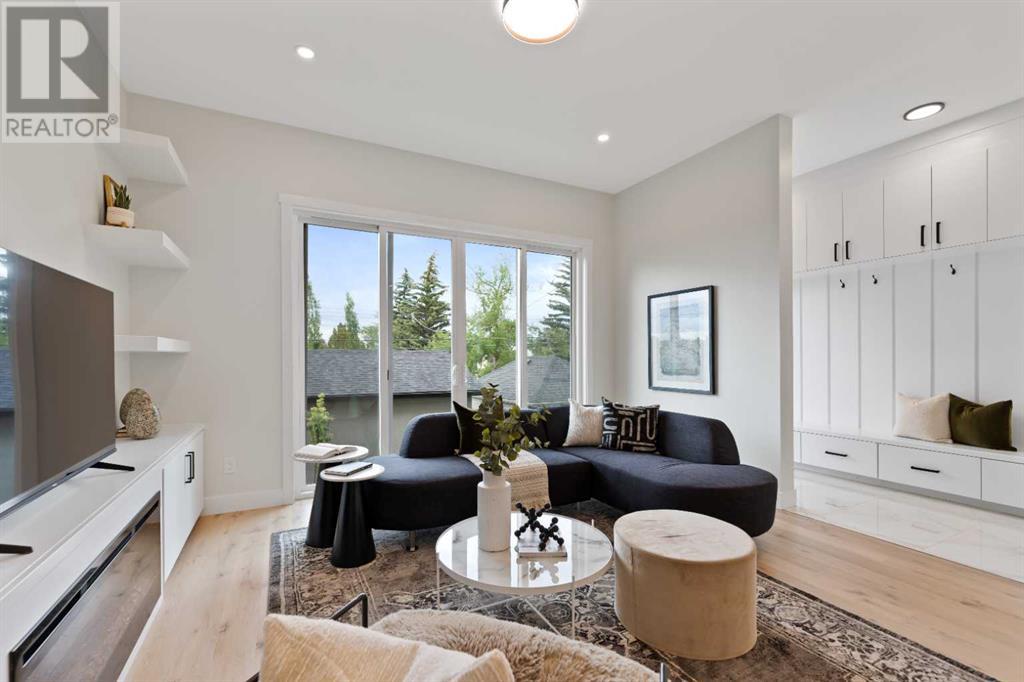 Photo 17 of 2110 23 Avenue Sw, Calgary AB