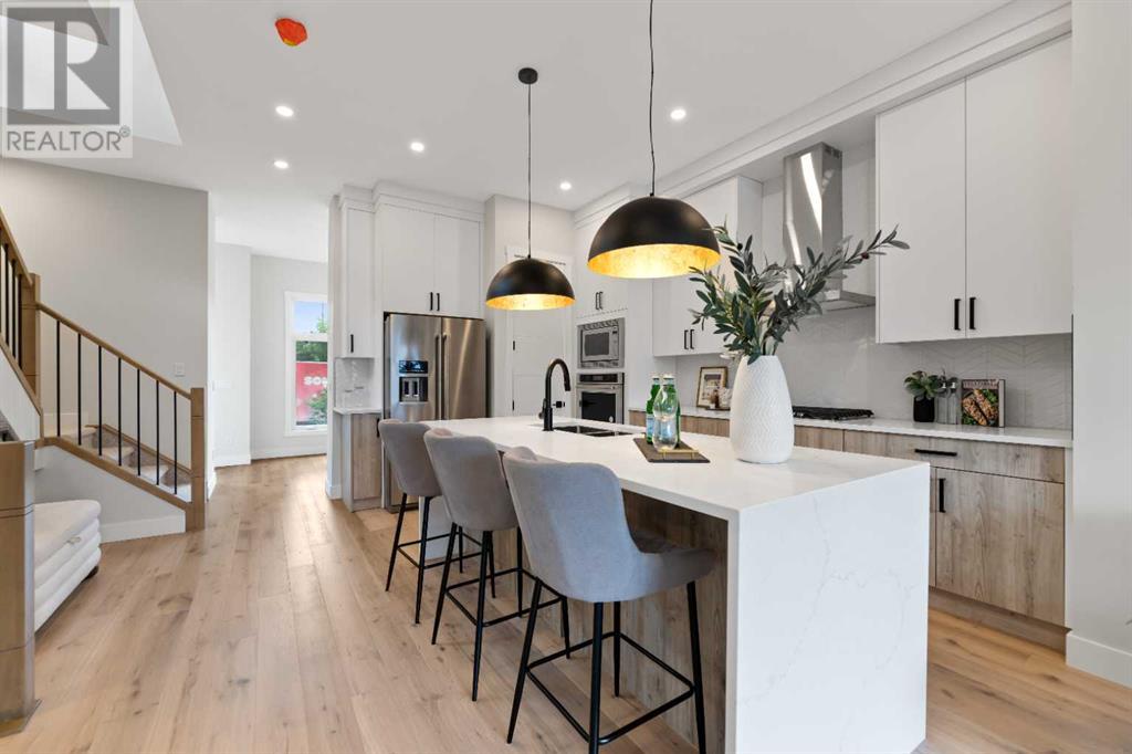 Photo 9 of 2110 23 Avenue Sw, Calgary AB