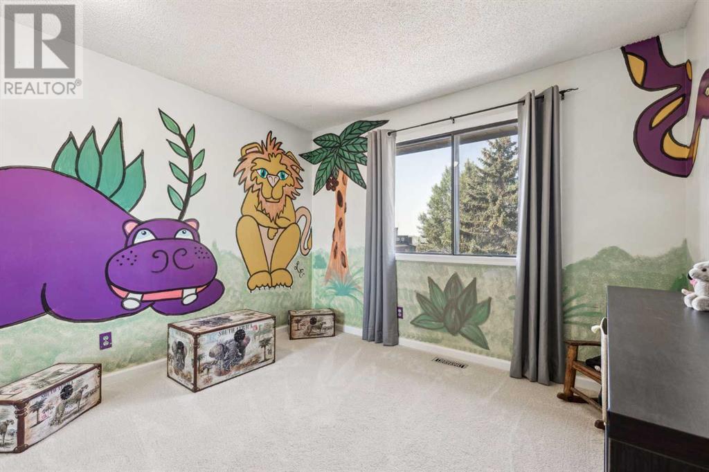 Single Family House for Sale in  Hawkfield Crescent NW Hawkwood Calgary 