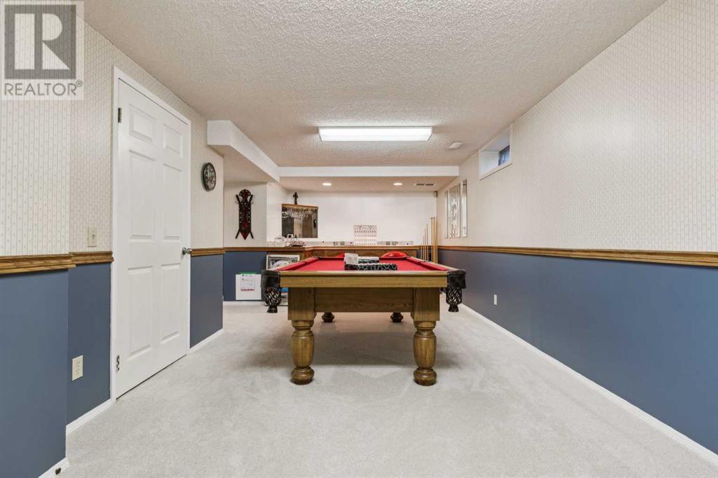 Single Family House for Sale in  Hawkfield Crescent NW Hawkwood Calgary 