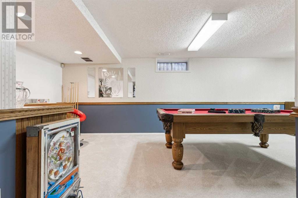 Single Family House for Sale in  Hawkfield Crescent NW Hawkwood Calgary 