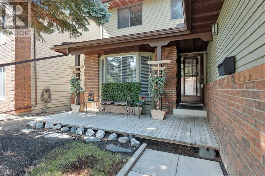 Single Family House for Sale in  Hawkfield Crescent NW Hawkwood Calgary 
