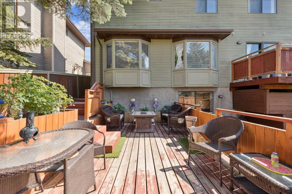 Single Family House for Sale in  Hawkfield Crescent NW Hawkwood Calgary 