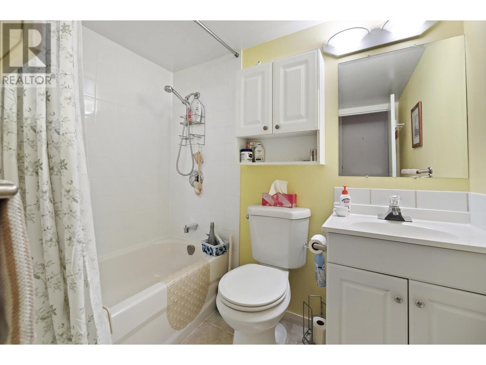 #116-7240 LINDSAY Road, Richmond