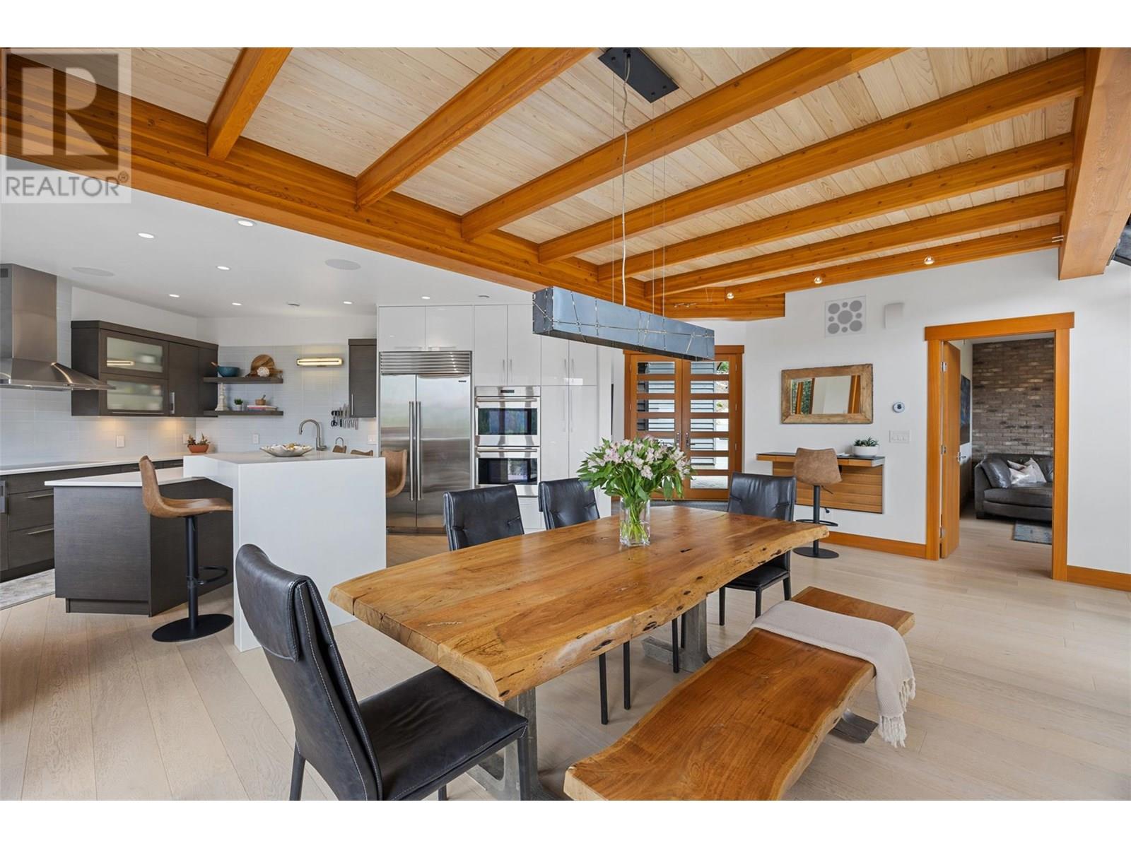 4249 Bella Vista Drive, Sun Peaks