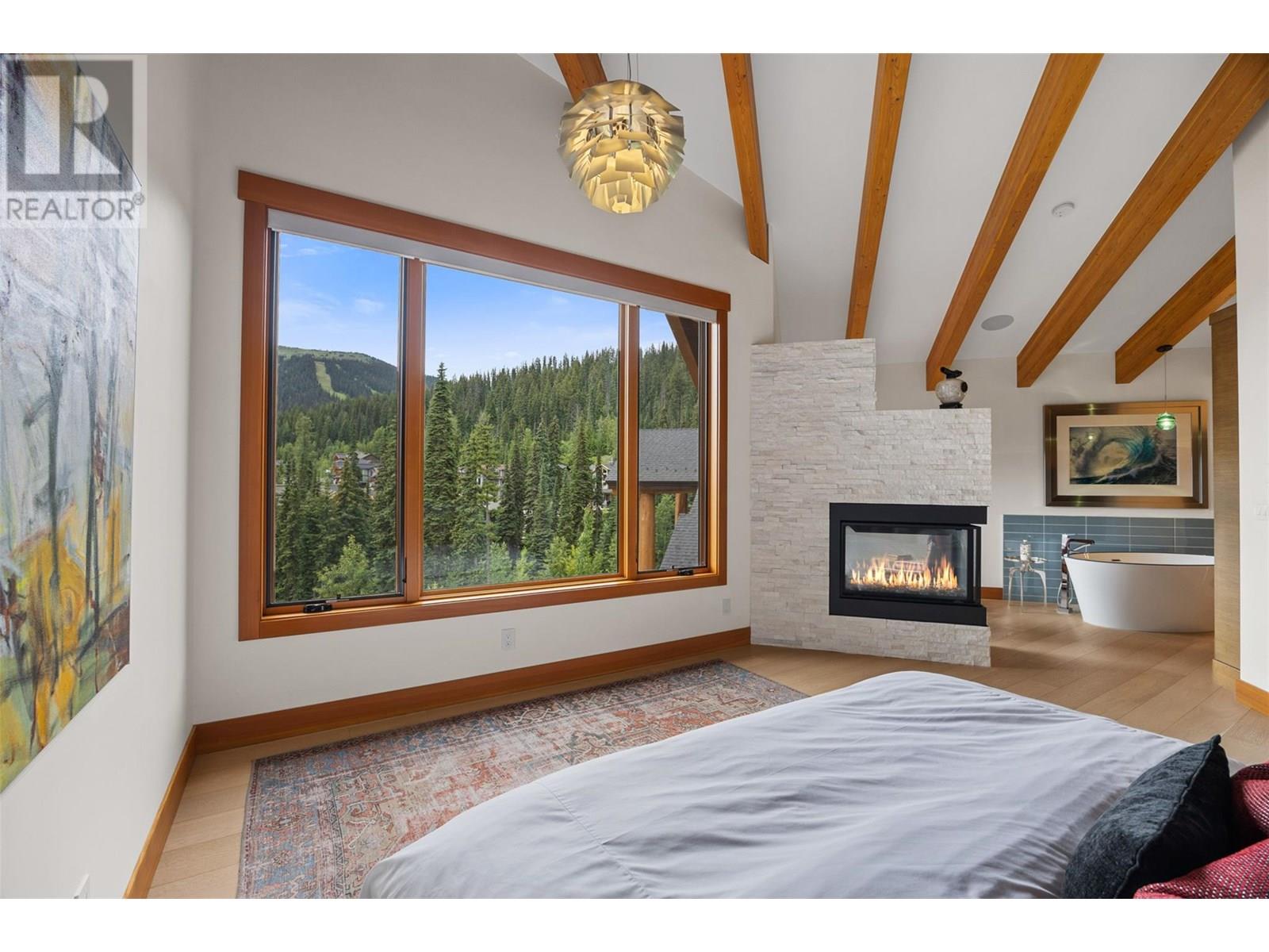 4249 Bella Vista Drive, Sun Peaks