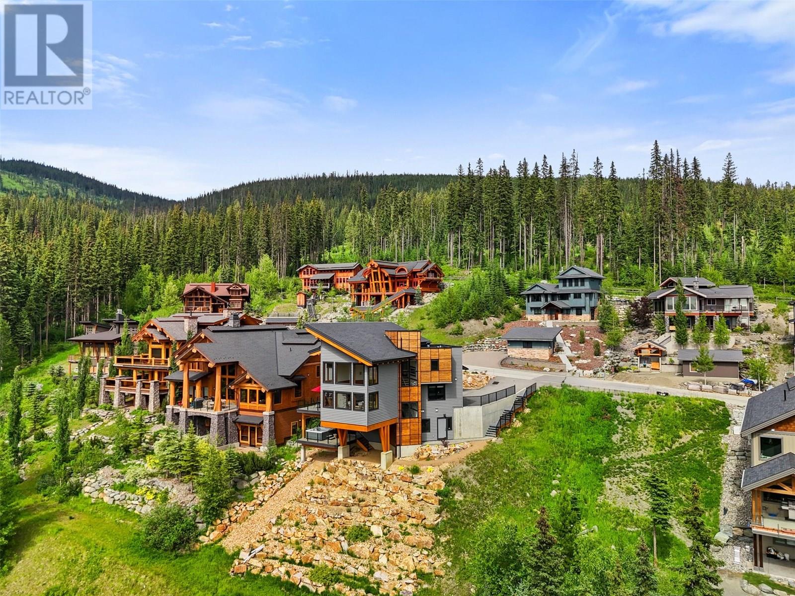 4249 Bella Vista Drive, Sun Peaks