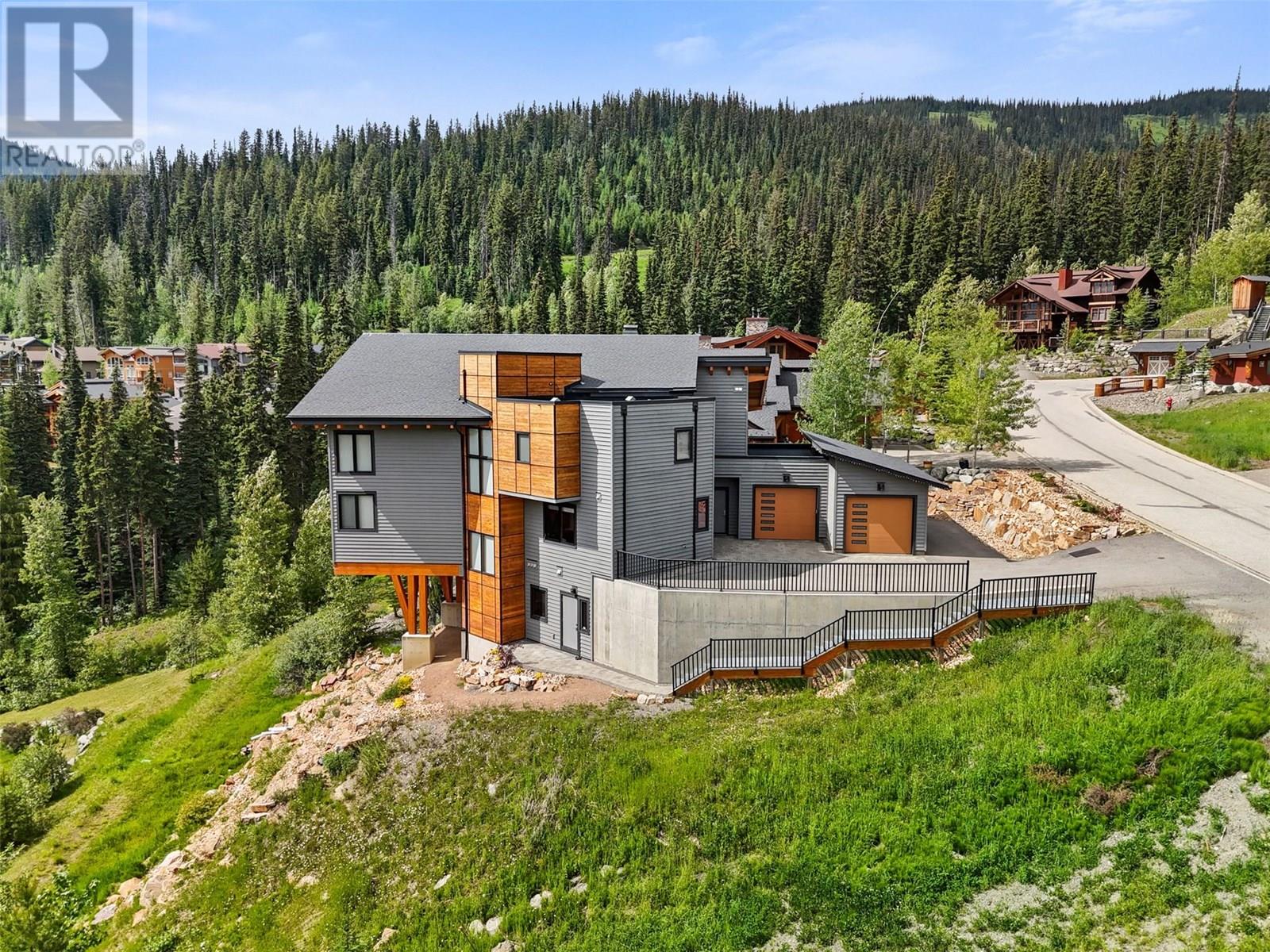 4249 Bella Vista Drive, Sun Peaks