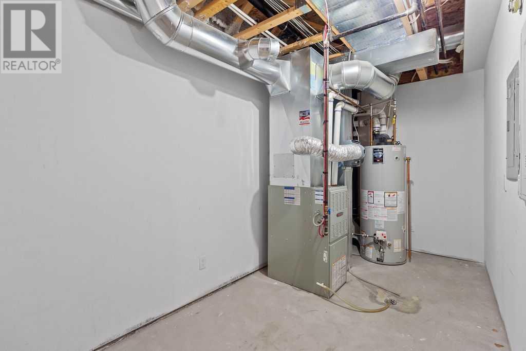 Single Family House for Sale in  covecreek Circle NE Coventry Hills Calgary 