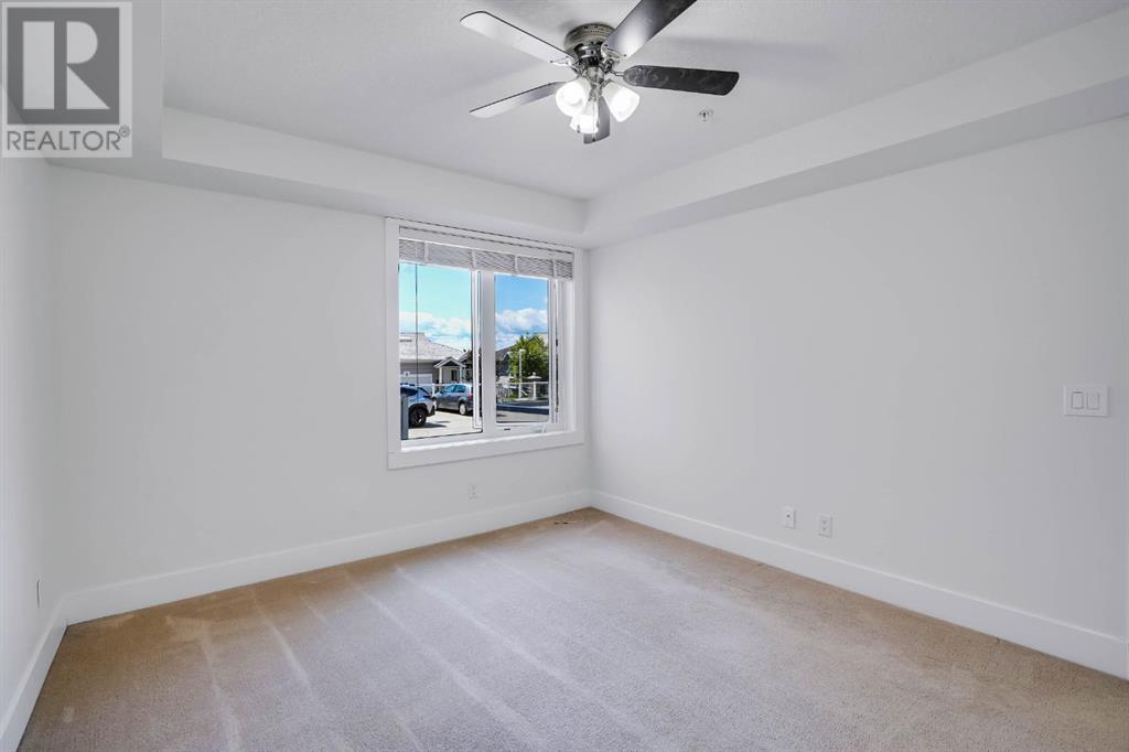 Single Family House for Sale in   Rocky Vista Gardens NW Rocky Ridge Calgary 