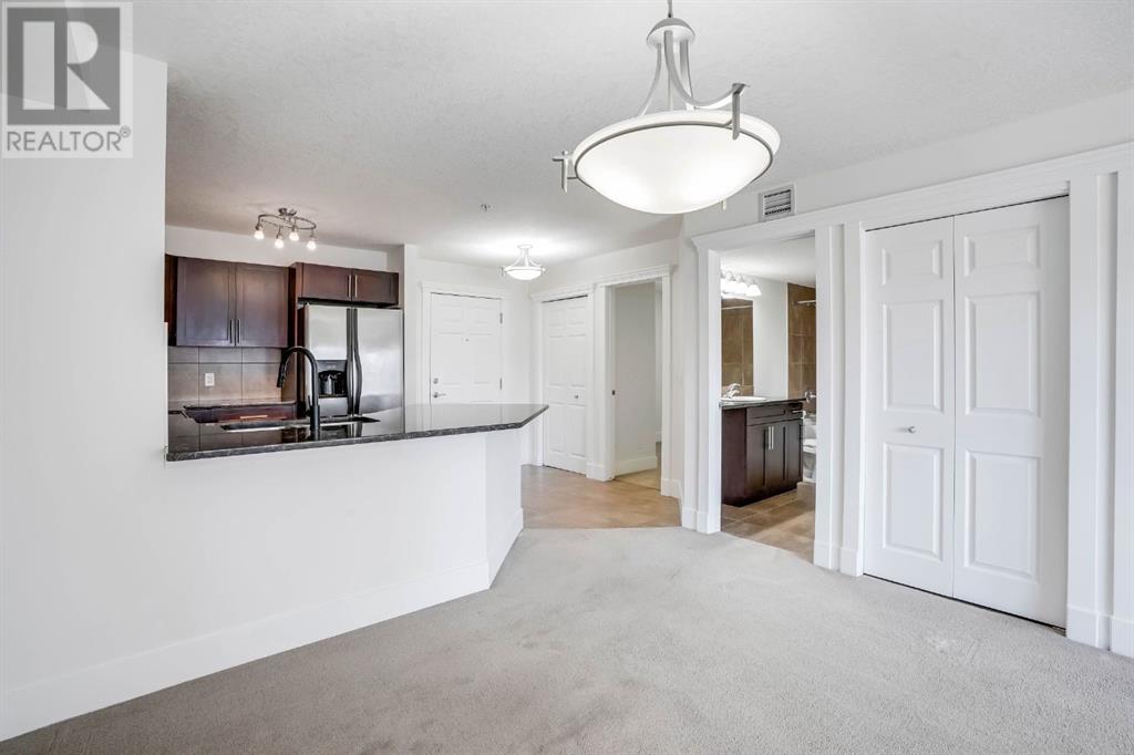 Single Family House for Sale in   Rocky Vista Gardens NW Rocky Ridge Calgary 