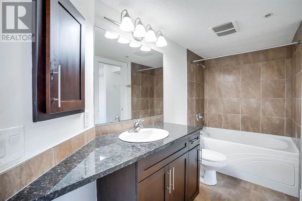 Single Family House for Sale in   Rocky Vista Gardens NW Rocky Ridge Calgary 