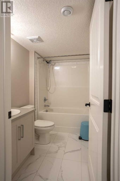 Single Family House for Sale in  Legacy Woods Place SE Legacy Calgary 