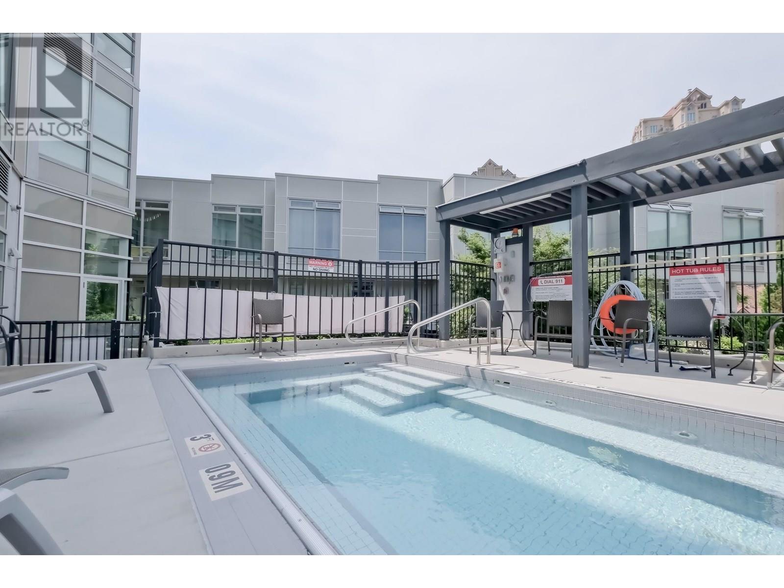 106 1151 Sunset Drive, Kelowna