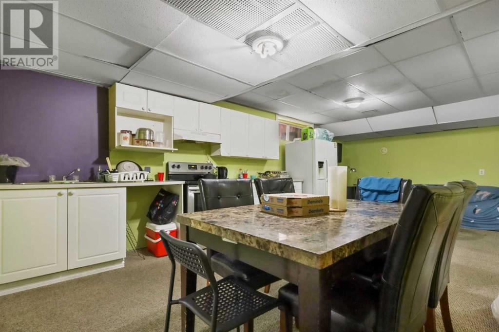 Single Family House for Sale in  Coventry Green NE Coventry Hills Calgary 