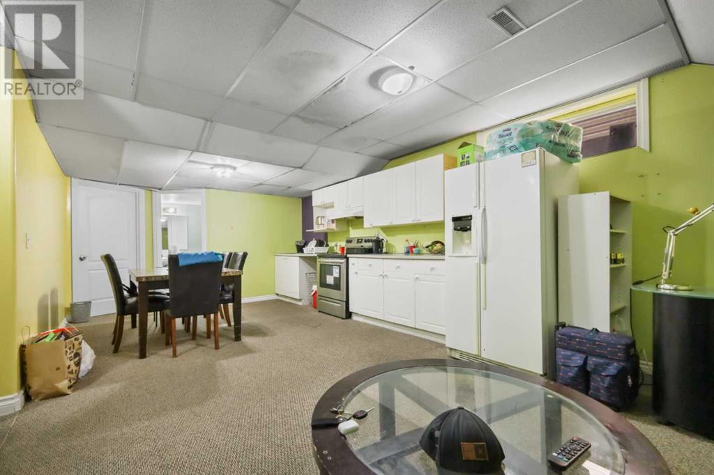 Single Family House for Sale in  Coventry Green NE Coventry Hills Calgary 