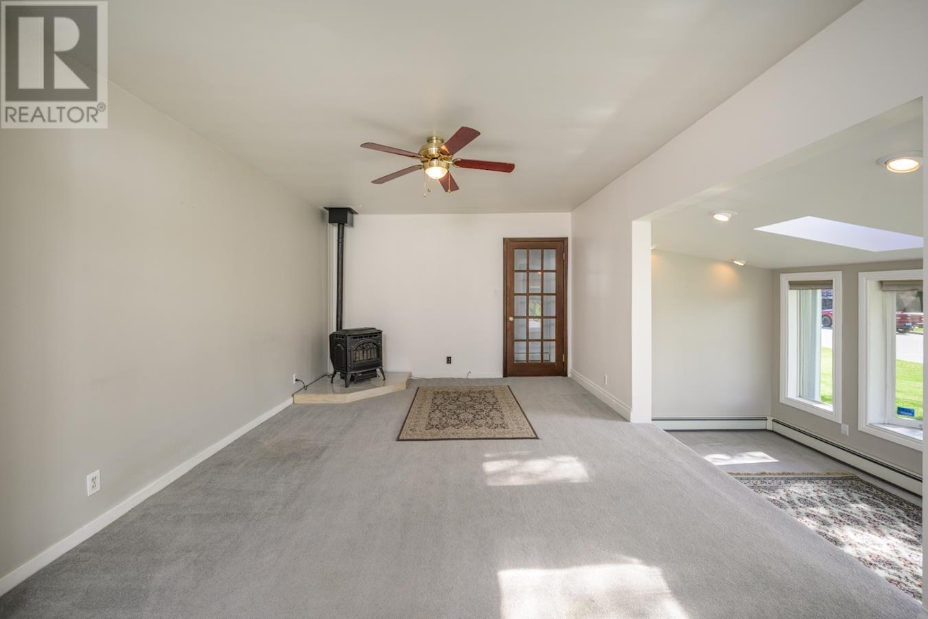 Photo 8 of 2198 Laurier Crescent, Prince George BC