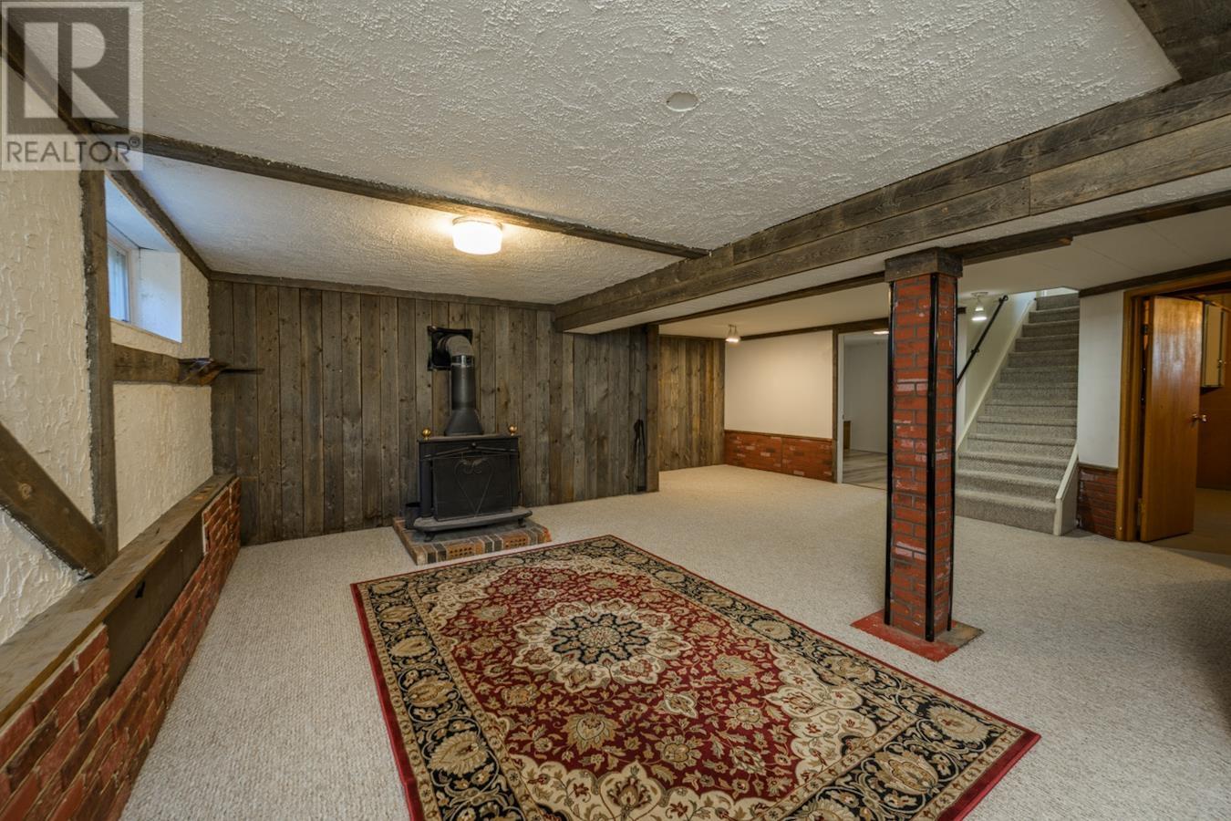 Photo 10 of 2198 Laurier Crescent, Prince George BC