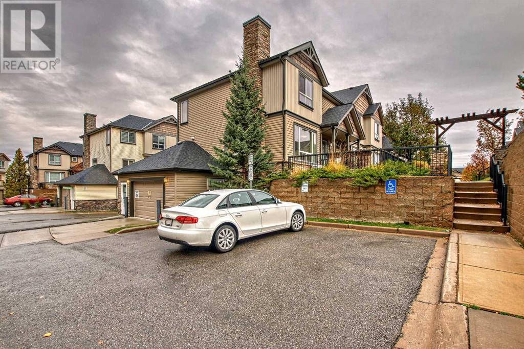 Single Family House for Sale in  Kincora Lane NW Kincora Calgary 