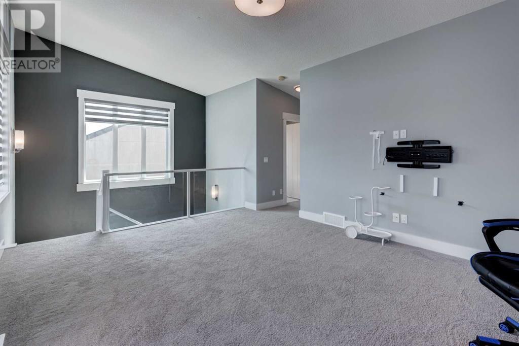 Single Family House for Sale in  Burma Star Road SW Currie Barracks Calgary 