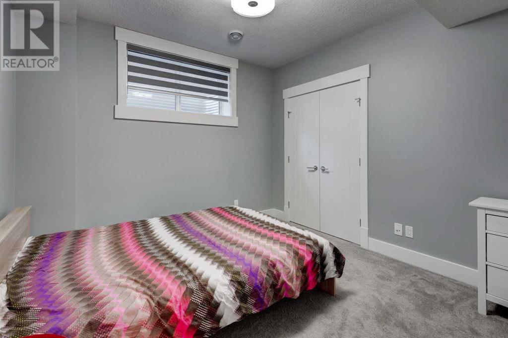 Single Family House for Sale in  Burma Star Road SW Currie Barracks Calgary 