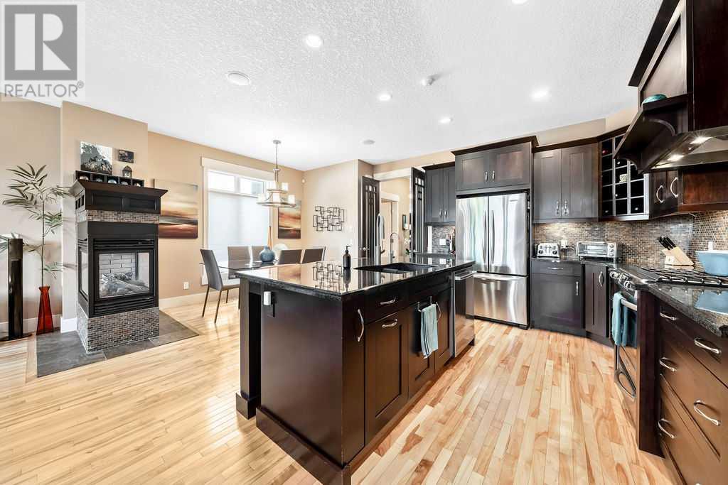 Single Family House for Sale in   Avenue NW Montgomery Calgary 