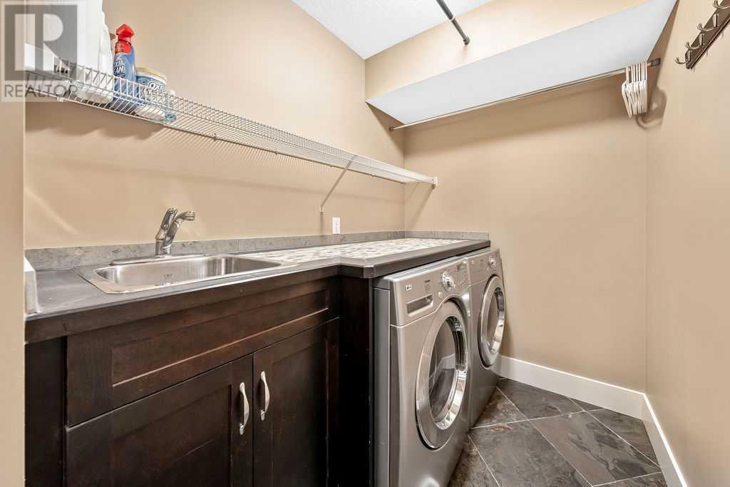 Single Family House for Sale in   Avenue NW Montgomery Calgary 