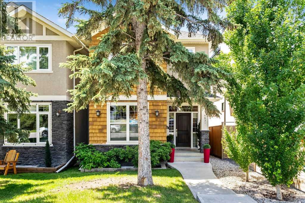 Single Family House for Sale in   Avenue NW Montgomery Calgary 