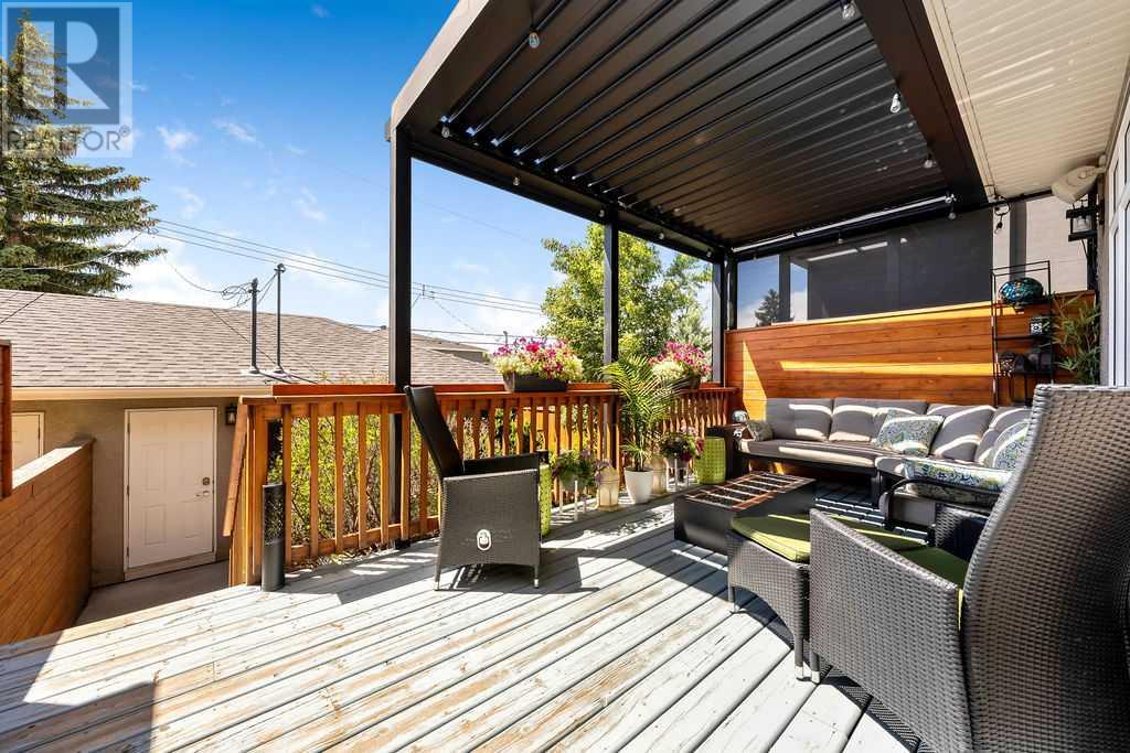 Single Family House for Sale in   Avenue NW Montgomery Calgary 
