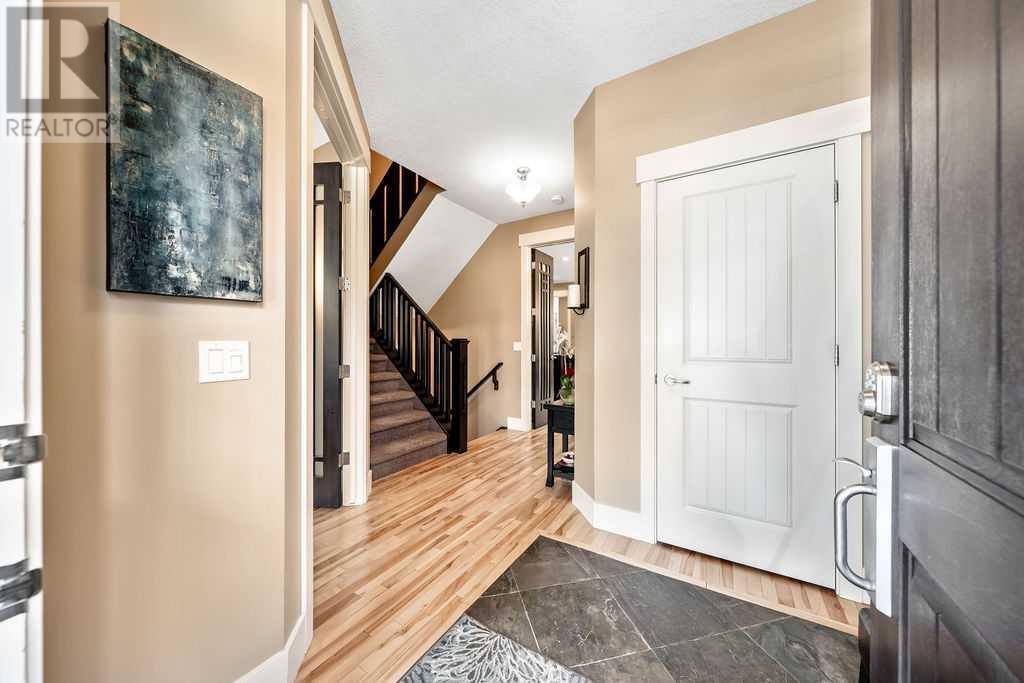 Single Family House for Sale in   Avenue NW Montgomery Calgary 