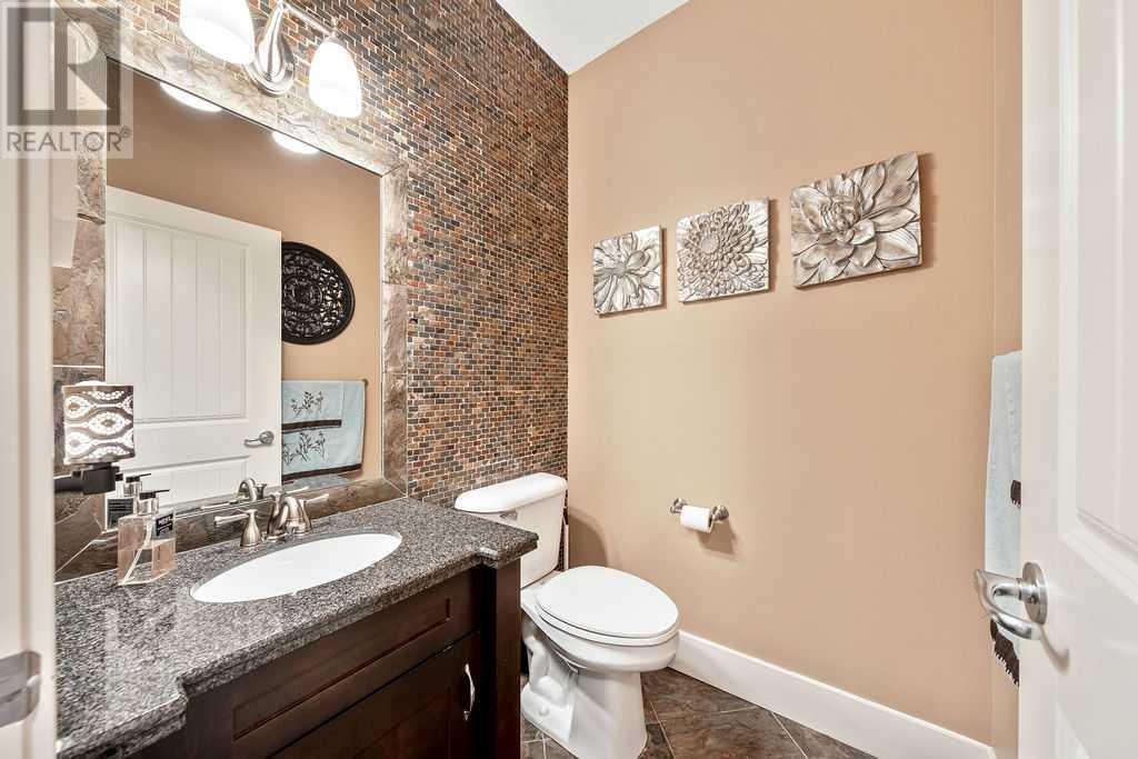 Single Family House for Sale in   Avenue NW Montgomery Calgary 