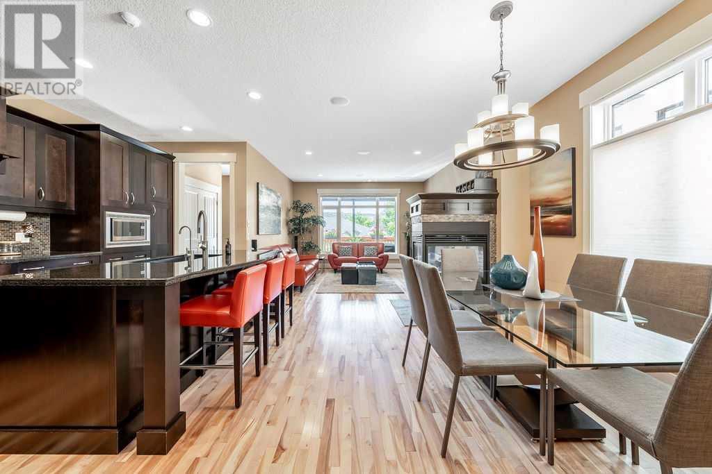 Single Family House for Sale in   Avenue NW Montgomery Calgary 