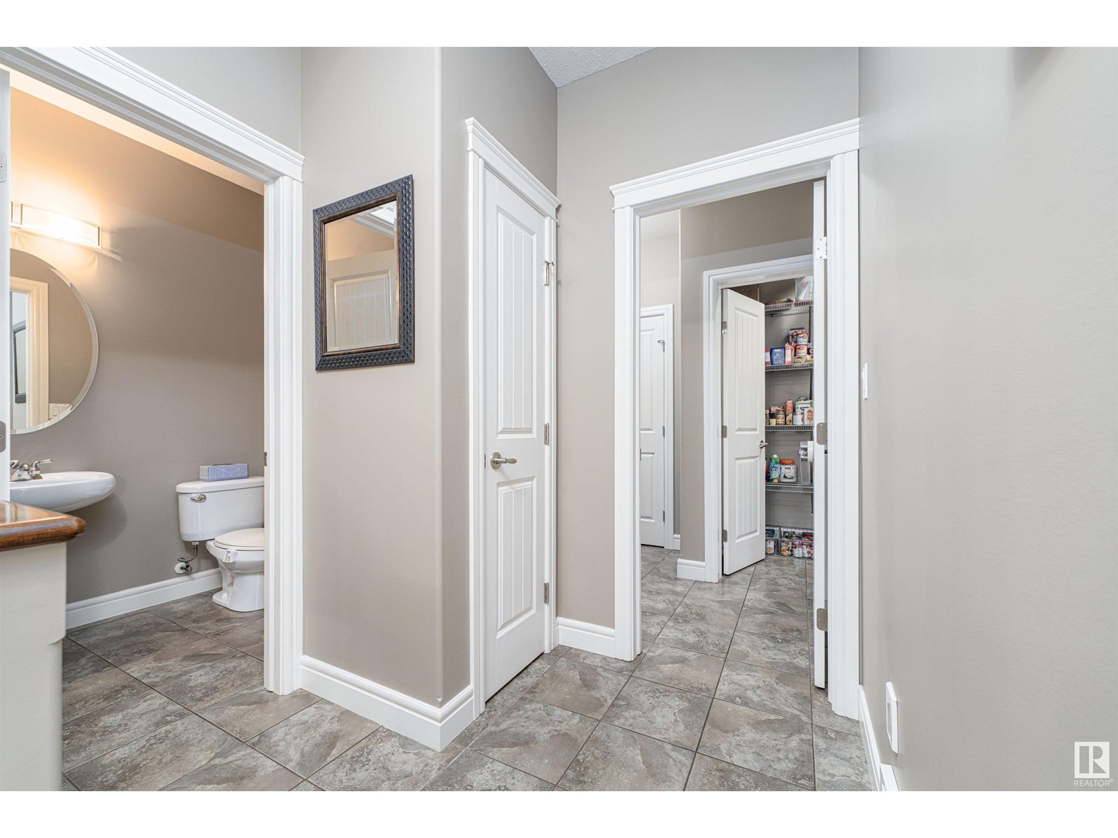 Photo 20 of 86 Oak Vista Dr, St Albert AB