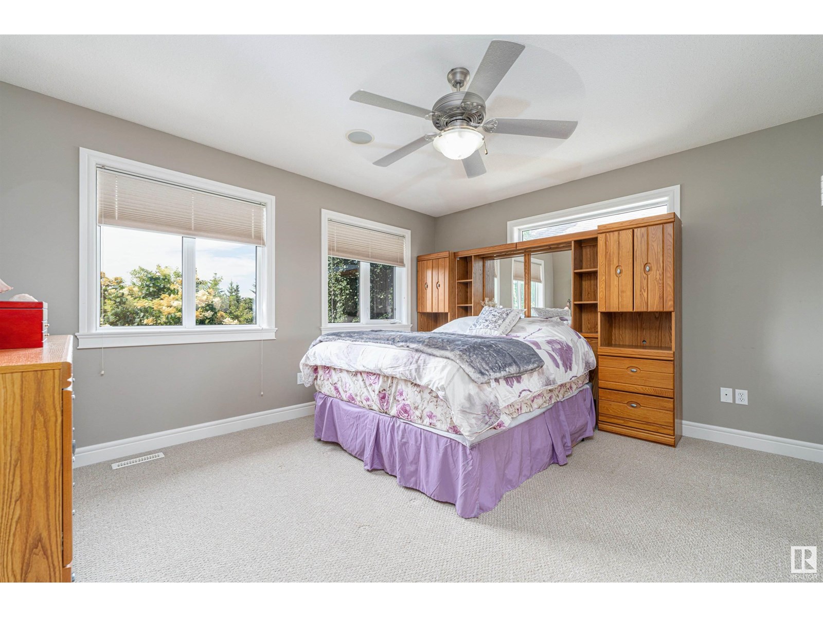 Photo 51 of 86 Oak Vista Dr, St Albert AB