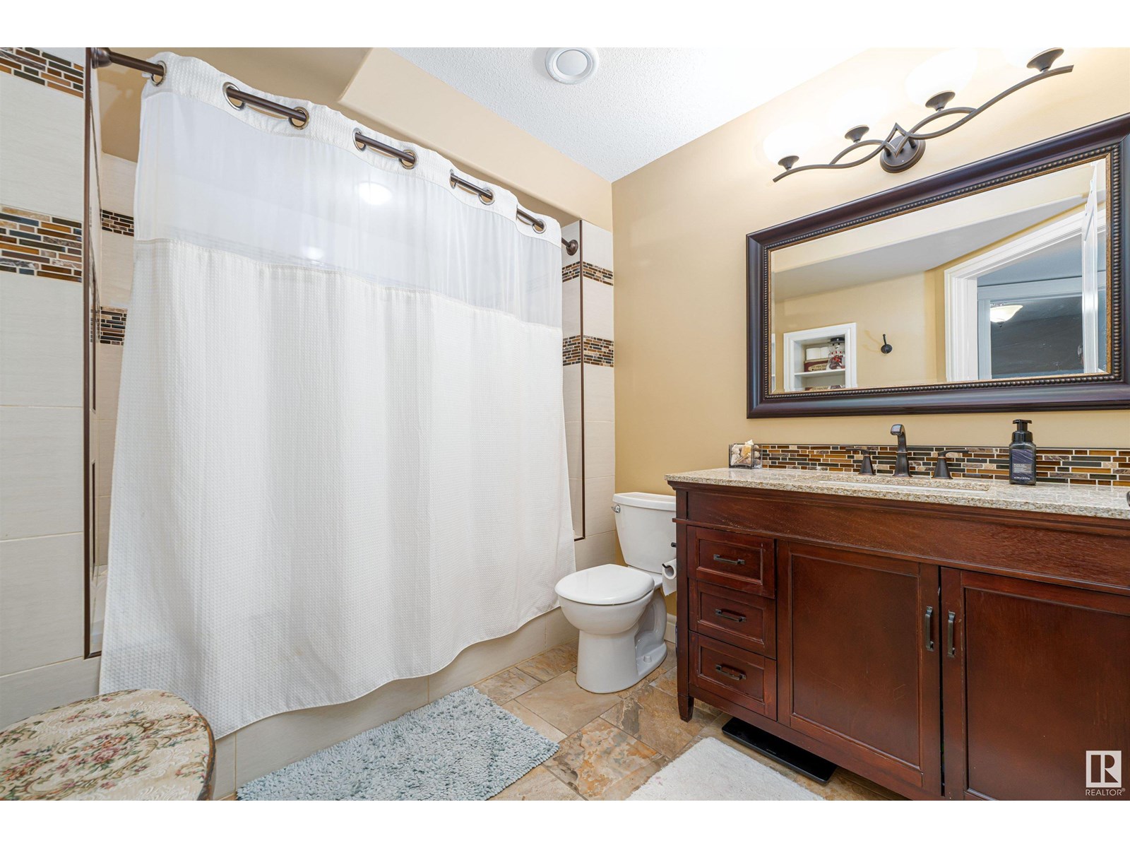 Photo 61 of 86 Oak Vista Dr, St Albert AB
