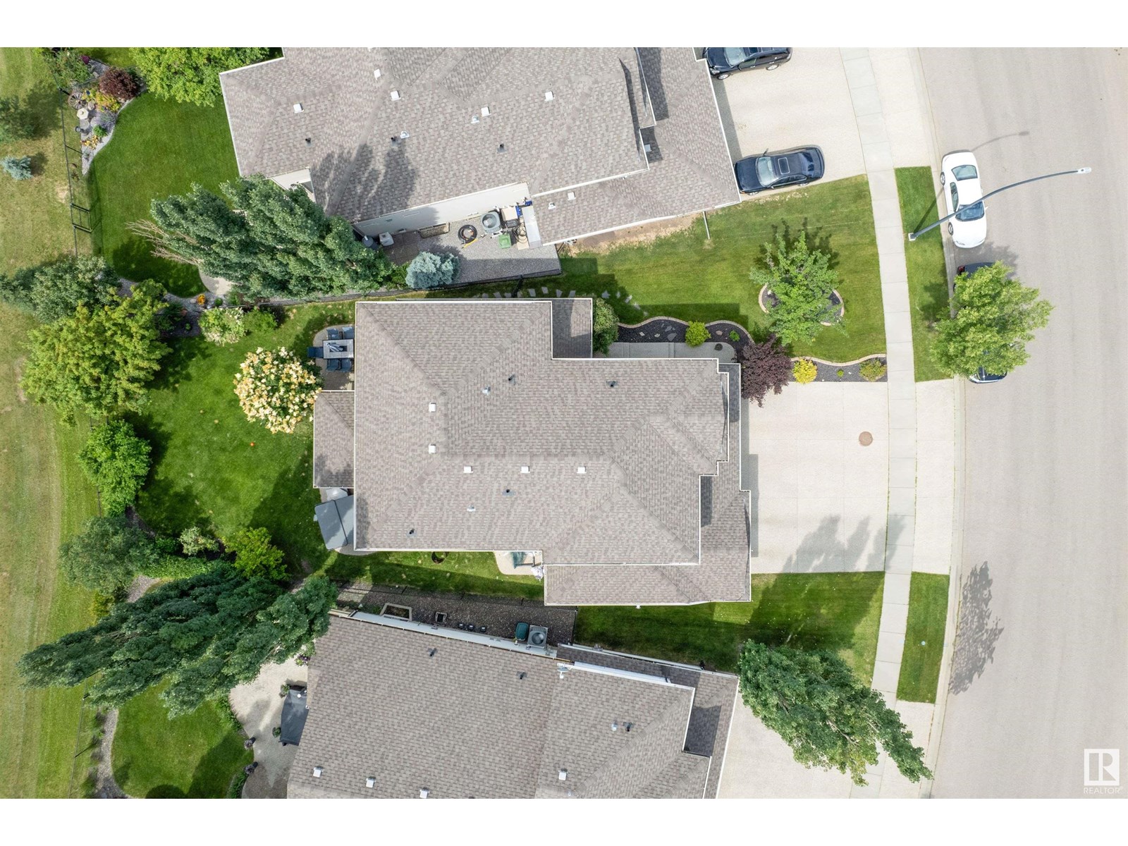 Photo 5 of 86 Oak Vista Dr, St Albert AB
